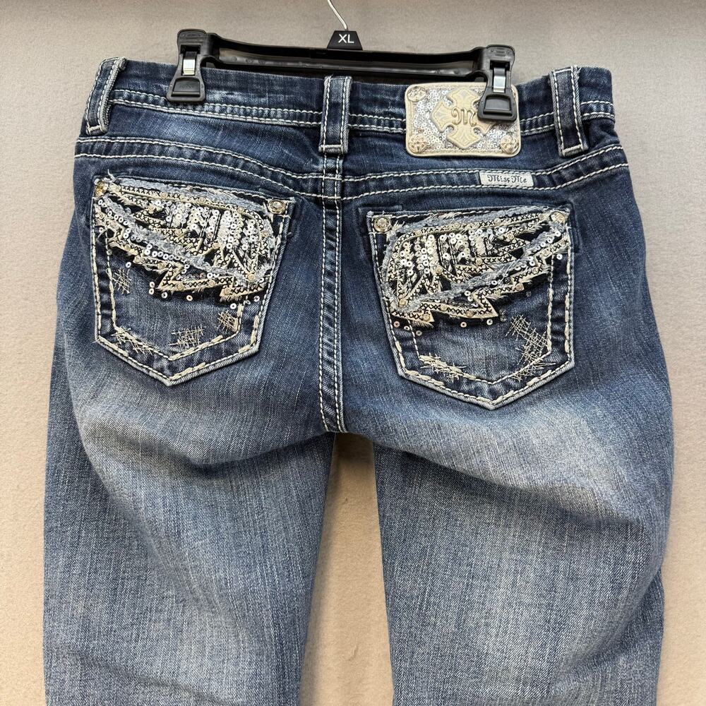 Miss Me Jeans Women's 27x35 (4) Standard Boot Angel Wings Embellished EUC - Picture 3 of 15